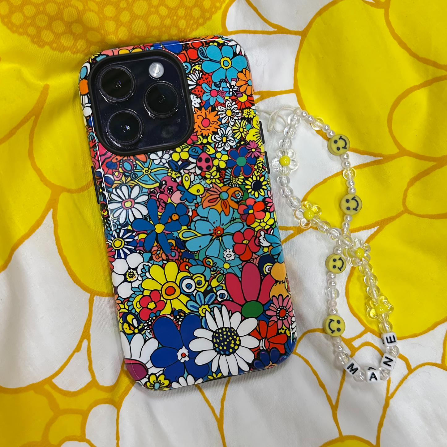 Retro Flowers  - iPhone 13 Mini